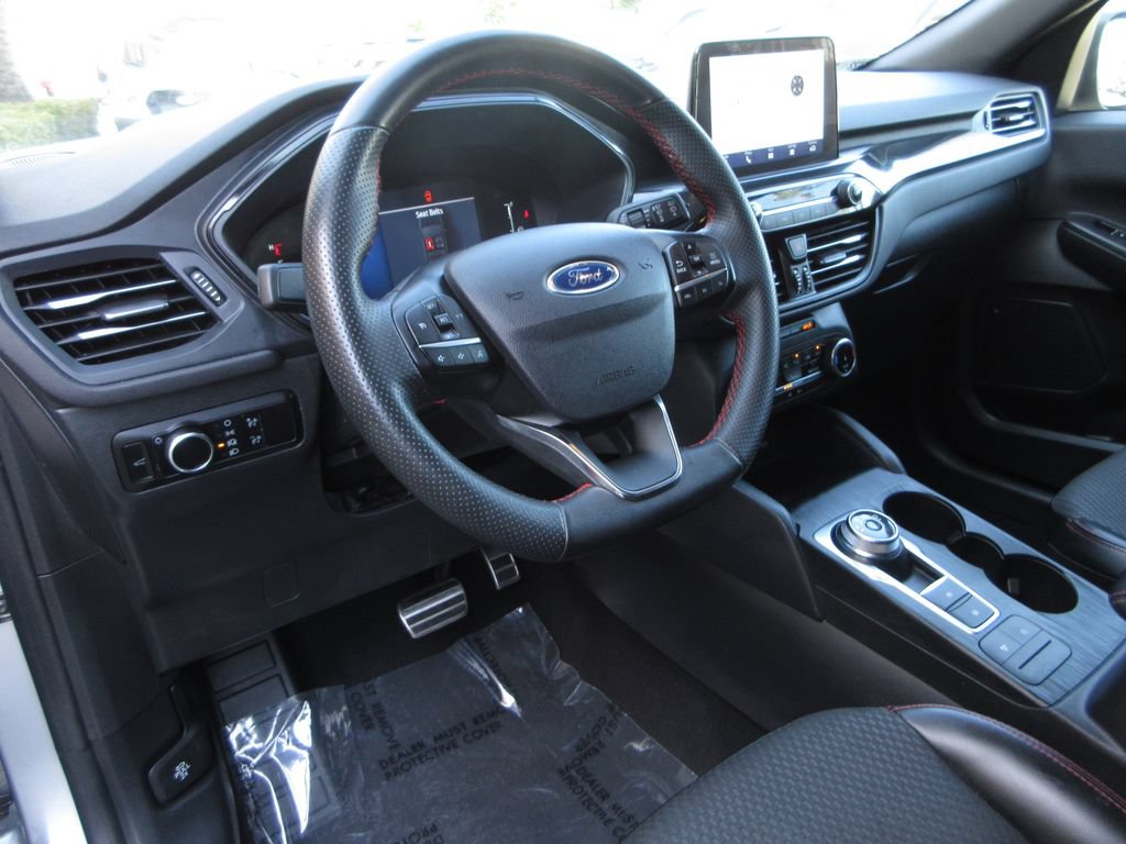 Certified 2023 Ford Escape ST-Line FWD image 13