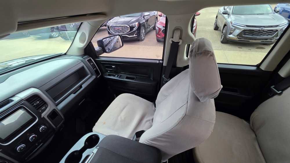 Used 2014 RAM 1500 Express image 18