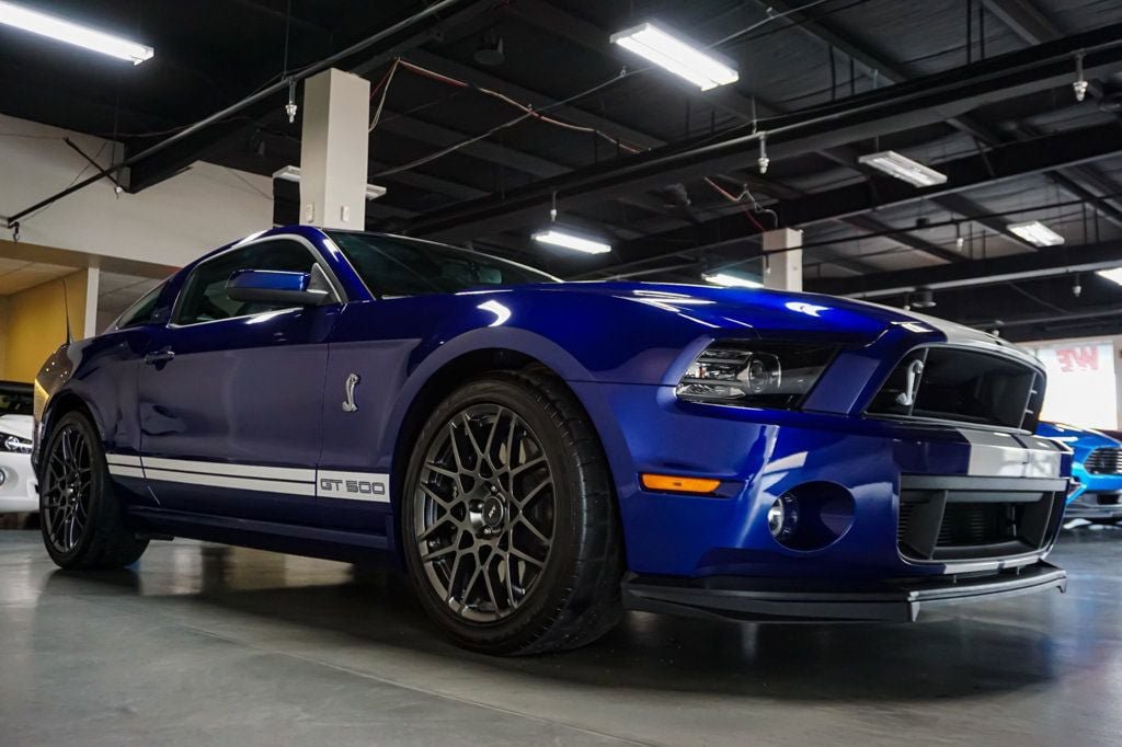Used 2014 Ford Mustang Shelby GT500 w/ Equipment Group 821A RWD image 2