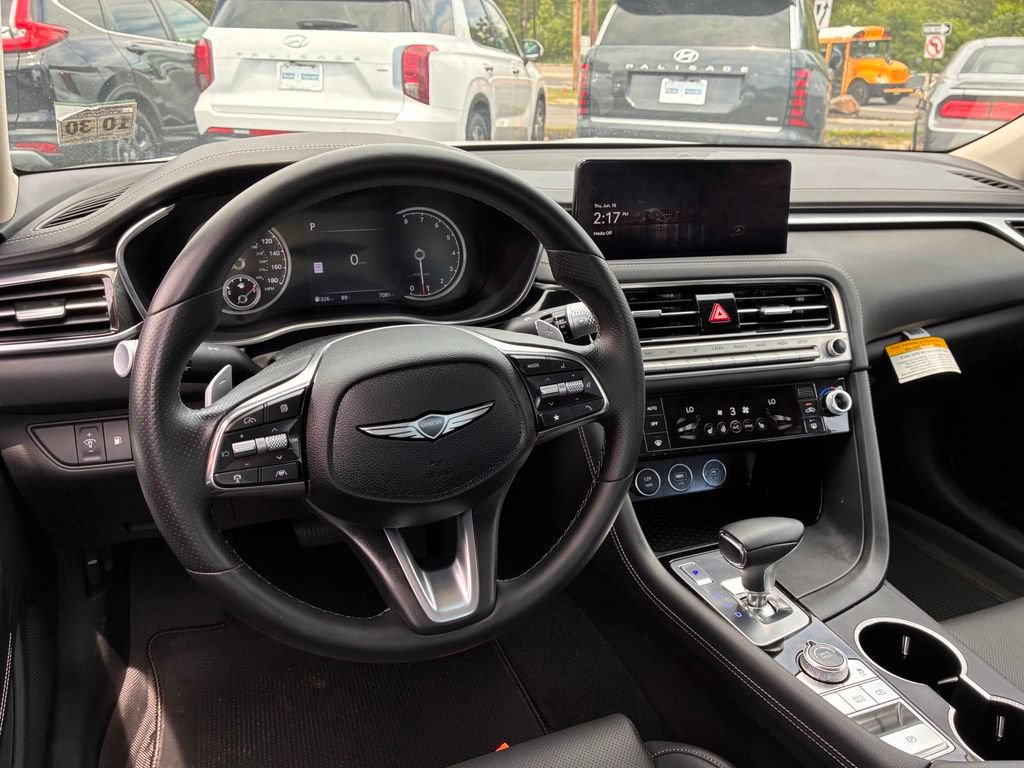 Used 2025 Genesis G70 2.5T AWD/4WD image 24