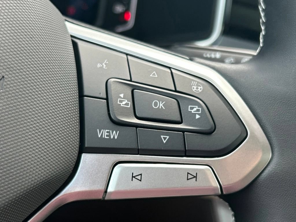 New 2026 Volkswagen Taos SEL AWD/4WD image 28
