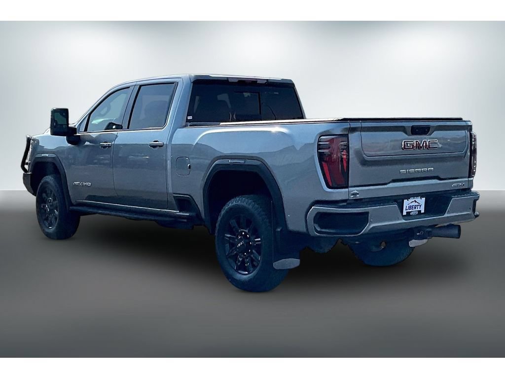 Used 2024 GMC Sierra 3500 AT4 w/ AT4 Premium Plus Package AWD/4WD image 4