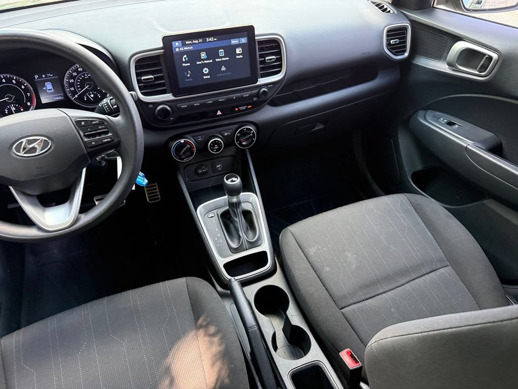 Used 2020 Hyundai Venue SE FWD image 26