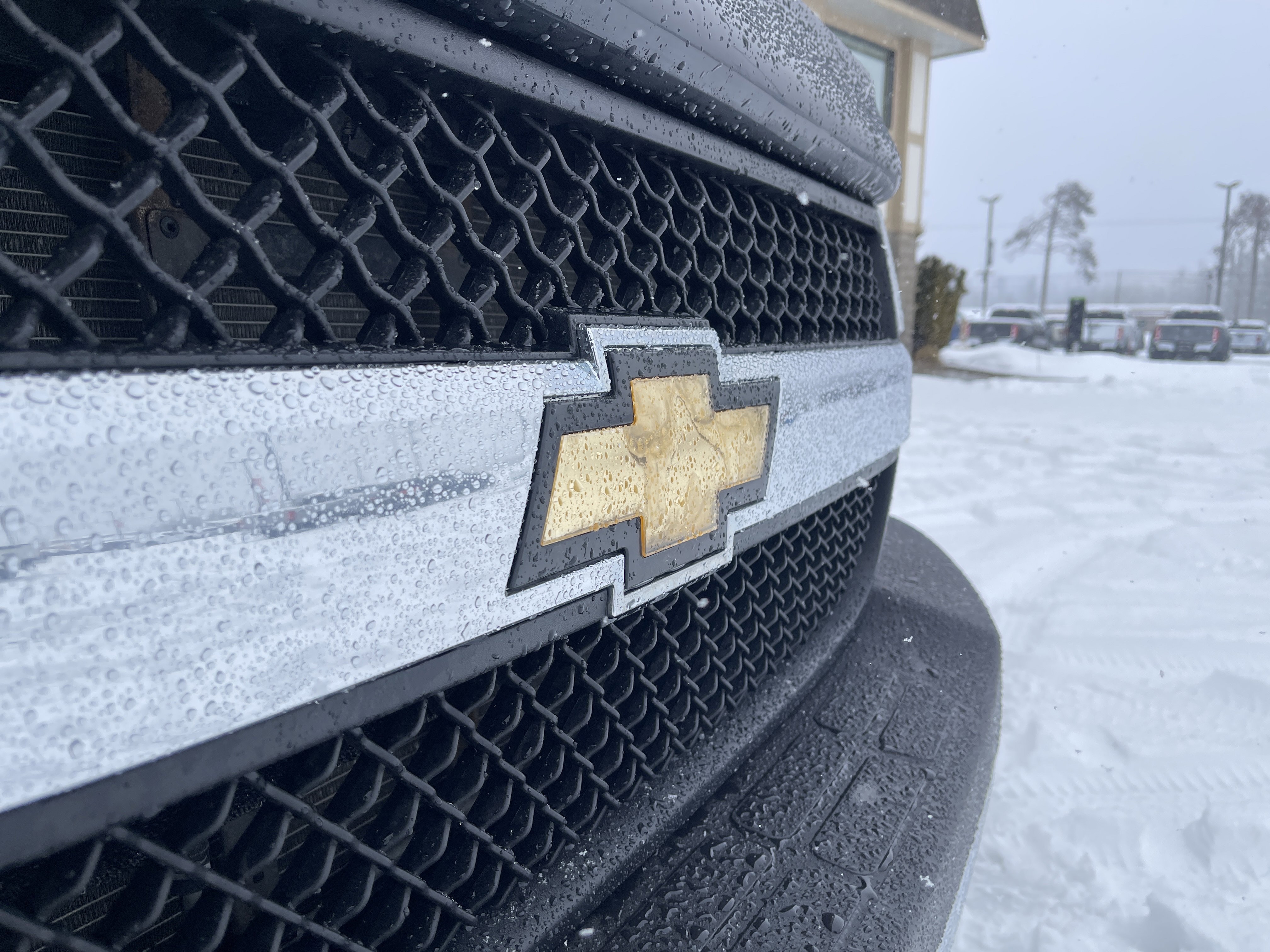 Used 2019 Chevrolet Express 2500 image 24