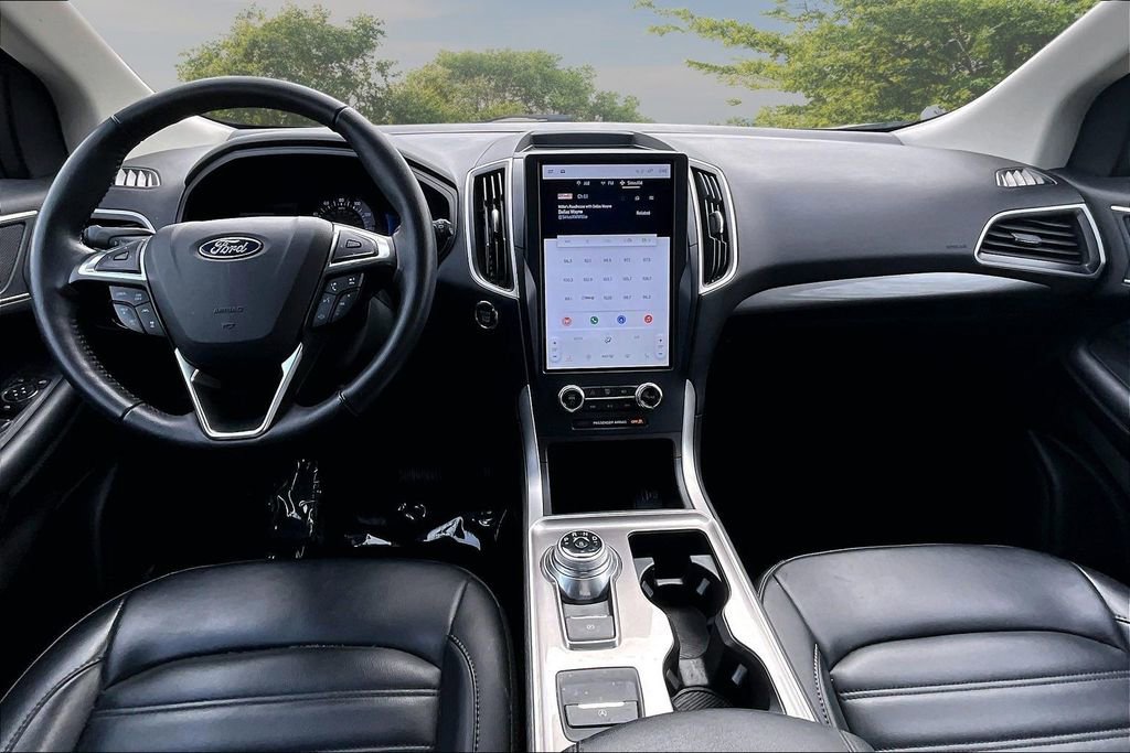 Used 2023 Ford Edge SEL image 15