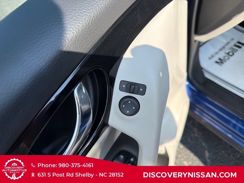Certified 2022 Nissan Rogue Sport SL AWD/4WD image 11