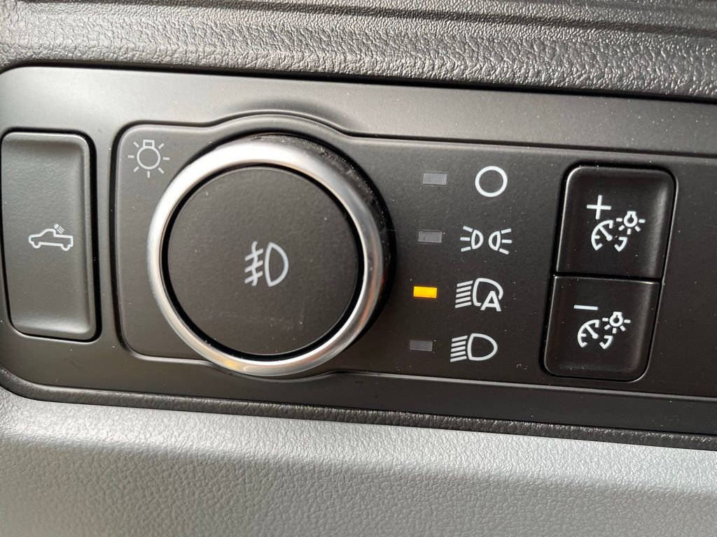 New 2025 Ford F350 XL w/ XL Chrome Package image 17