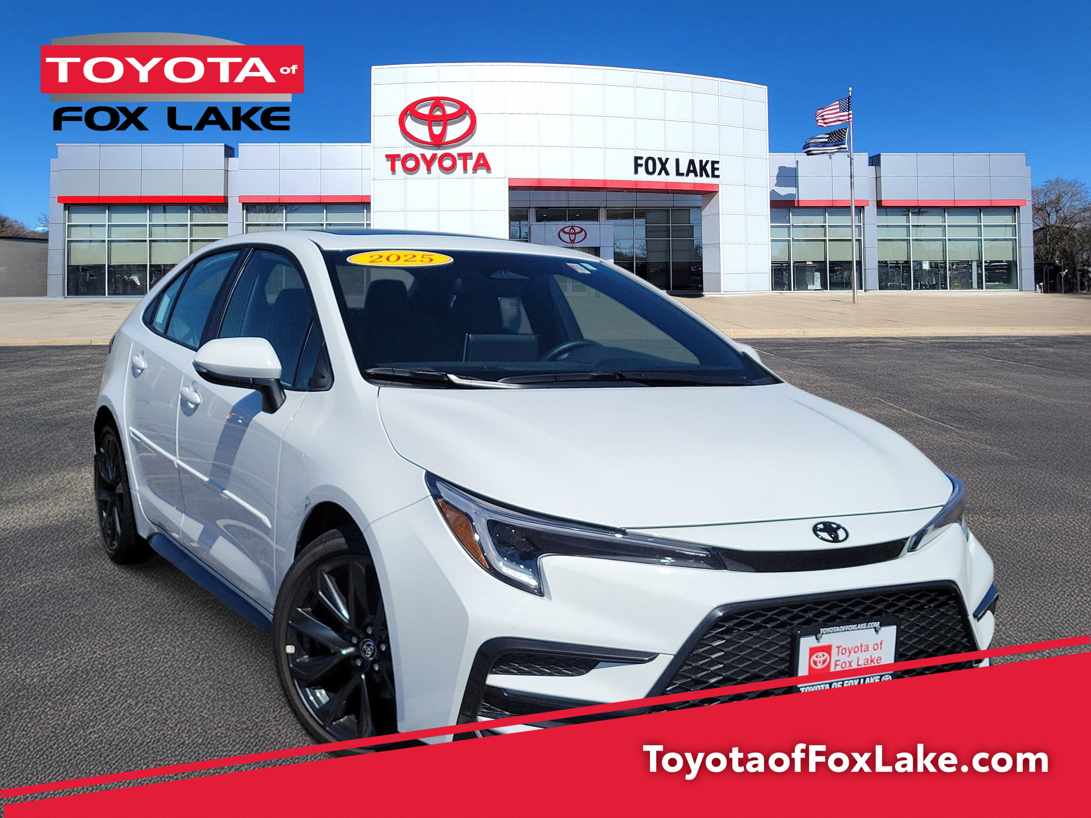 Used 2025 Toyota Corolla SE w/ SE Premium Package image 1