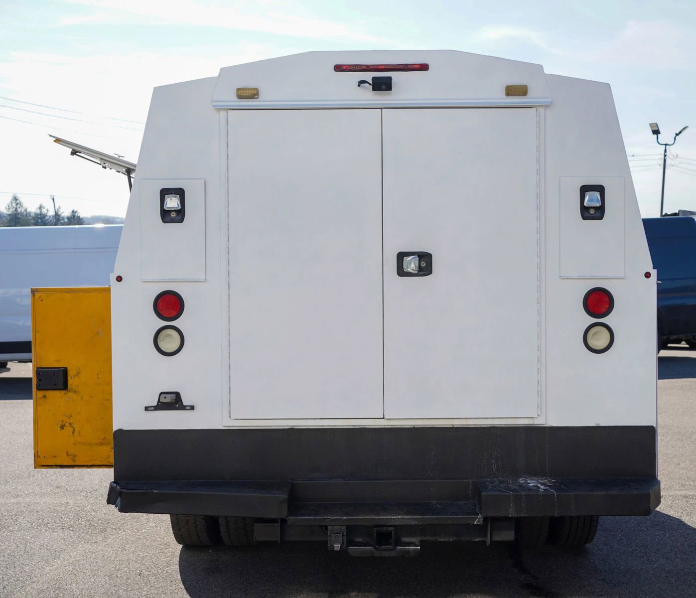 Used 2016 Ford F550 4x4 Regular Cab Super Duty image 6