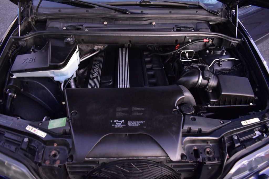 Used 2004 BMW X5 3.0i image 12