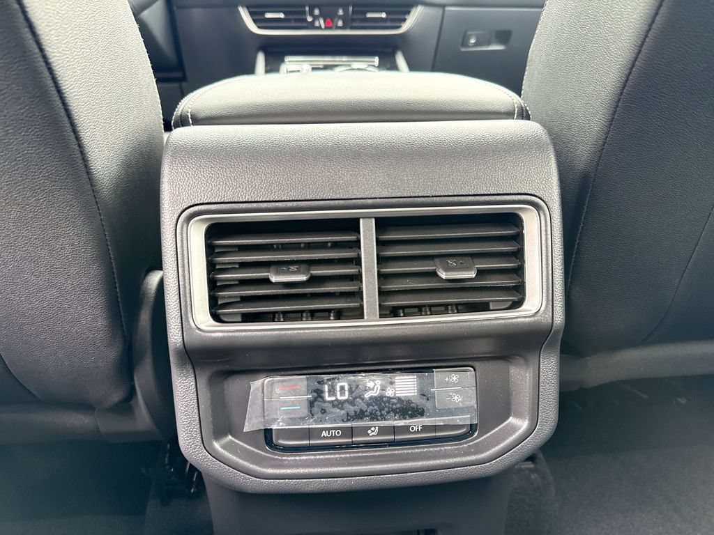 New 2026 Volkswagen Atlas SE AWD/4WD image 28