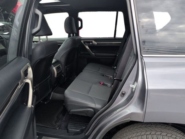Used 2020 Lexus GX 460 Premium w/ Premium Package image 10