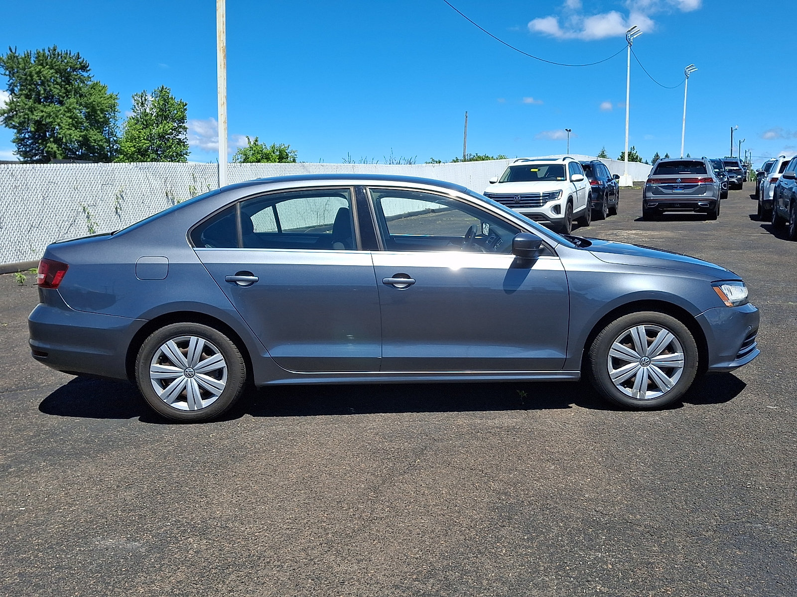 Used 2017 Volkswagen Jetta S FWD image 8
