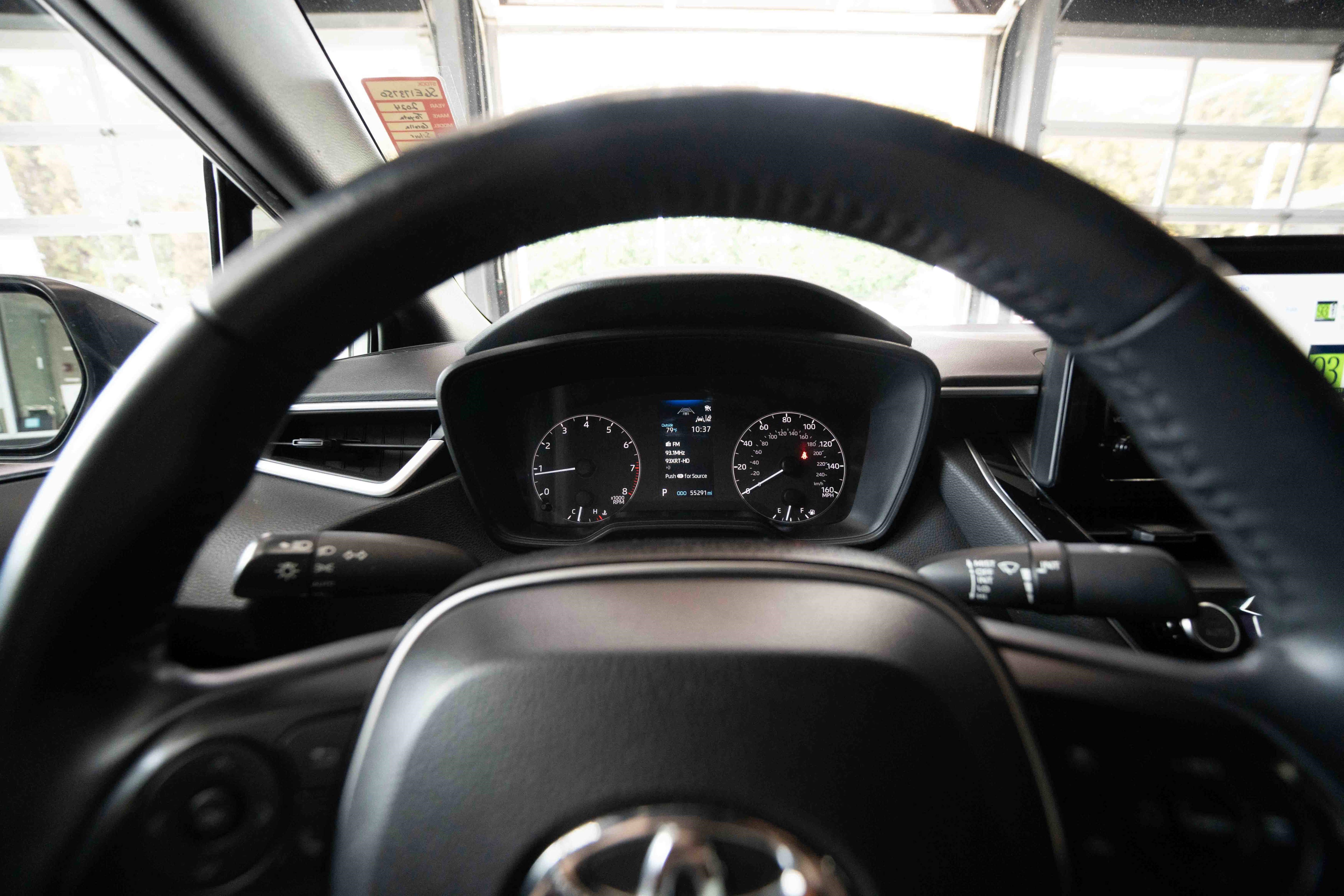 Used 2024 Toyota Corolla SE FWD image 15