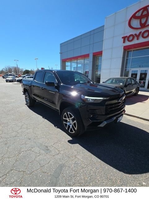 Used 2023 Chevrolet Colorado Z71 image 7