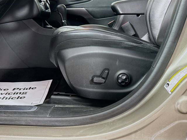 Used 2019 Jeep Cherokee Limited image 20