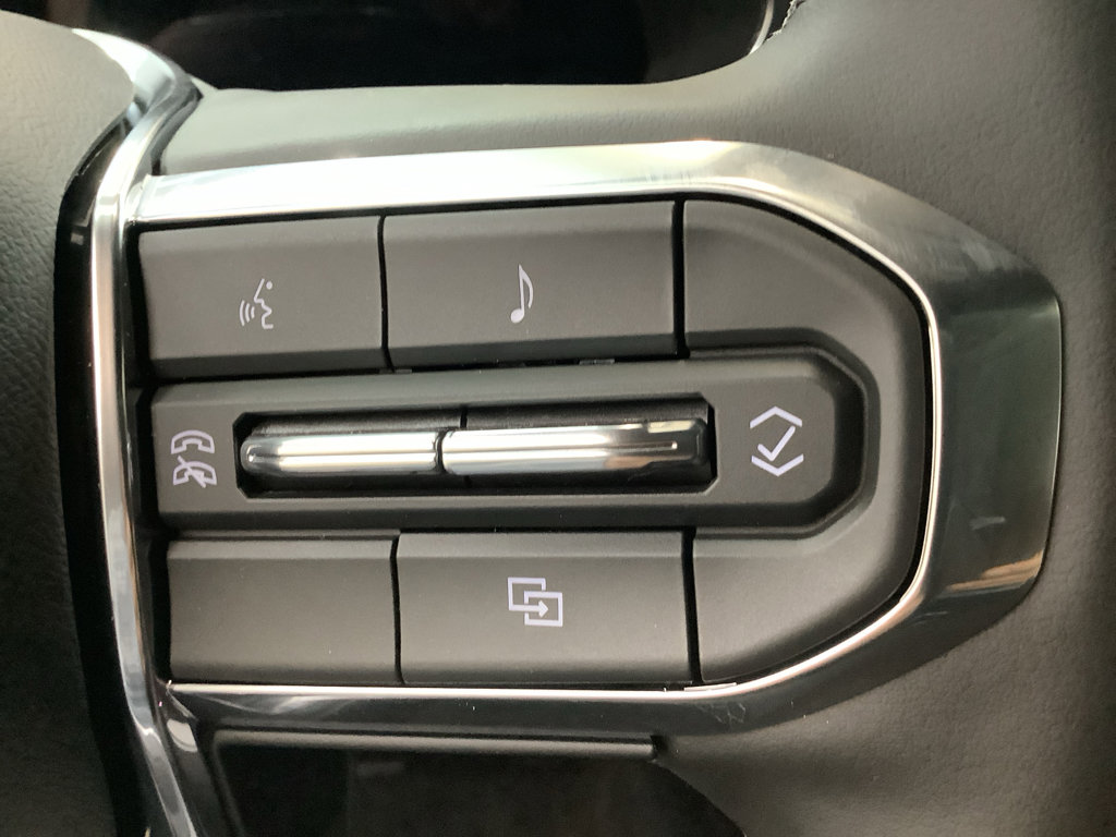 New 2026 GMC Canyon Elevation w/ Convenience Package RWD image 18
