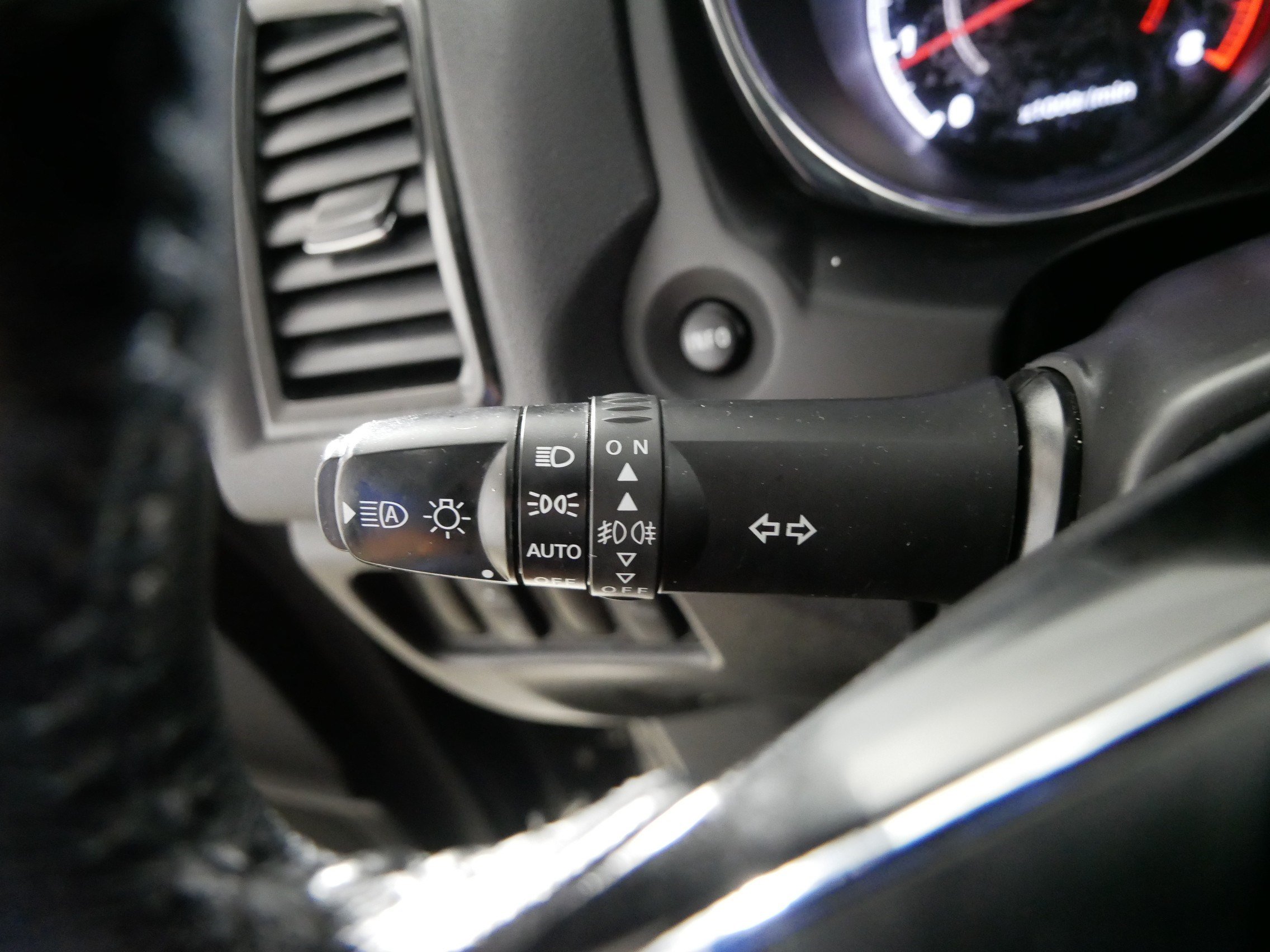 Used 2024 Mitsubishi Outlander Sport SE AWD/4WD image 32