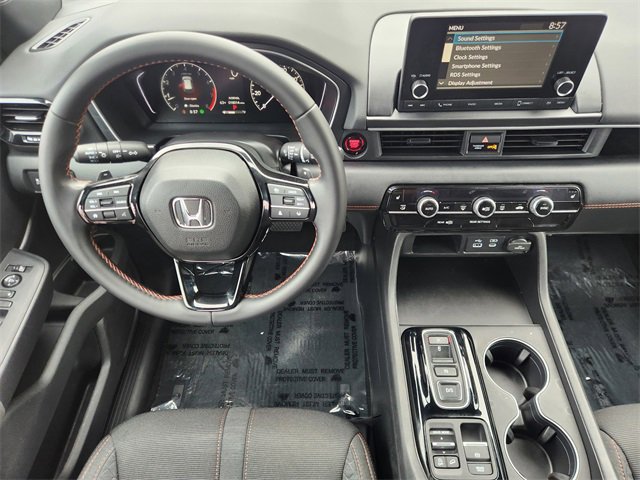 Used 2025 Honda Pilot Sport image 27
