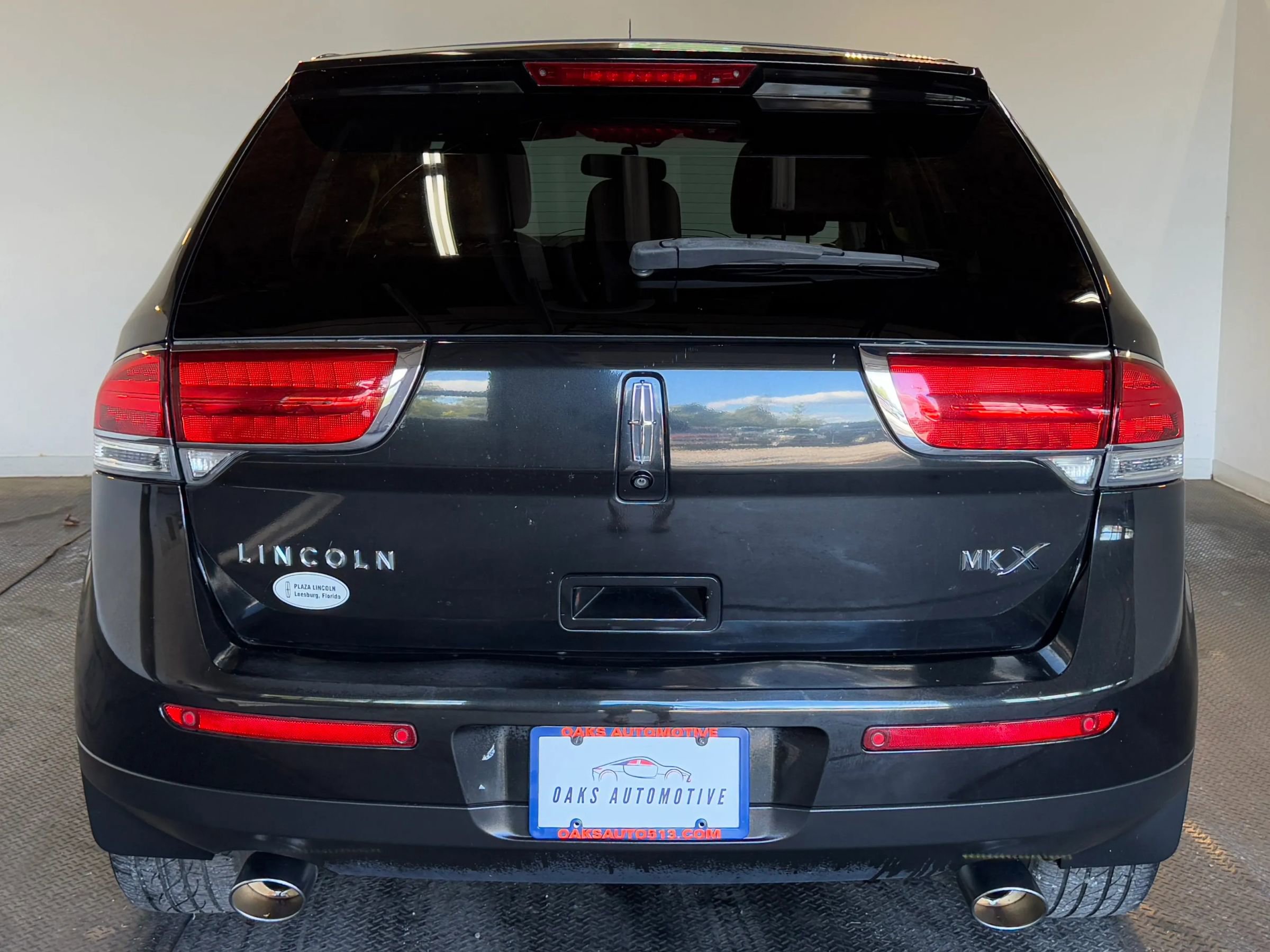 Used 2011 Lincoln MKX 2WD w/ 102A Rapid Spec Order Code image 5