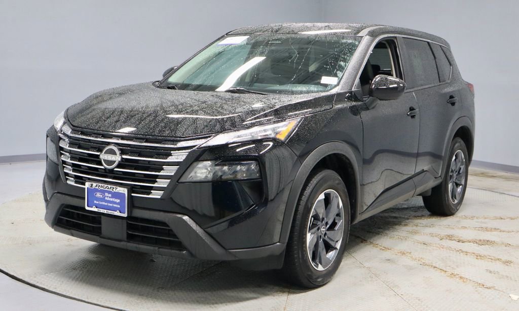 Certified 2025 Nissan Rogue SV FWD image 6