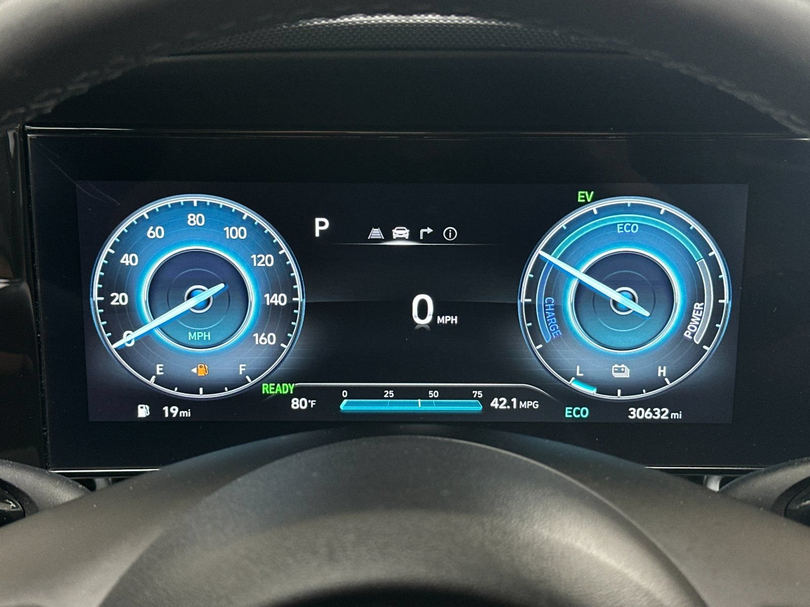 Used 2025 Hyundai Elantra Limited FWD image 23