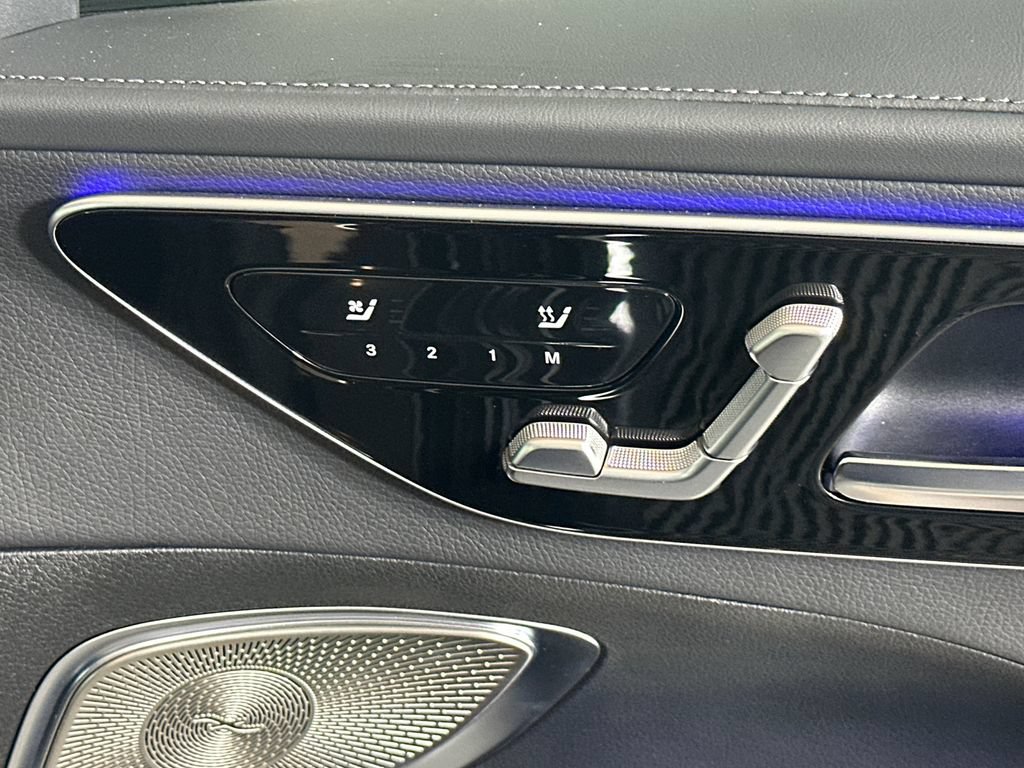 Certified 2025 Mercedes-Benz C 300 4MATIC Sedan image 16