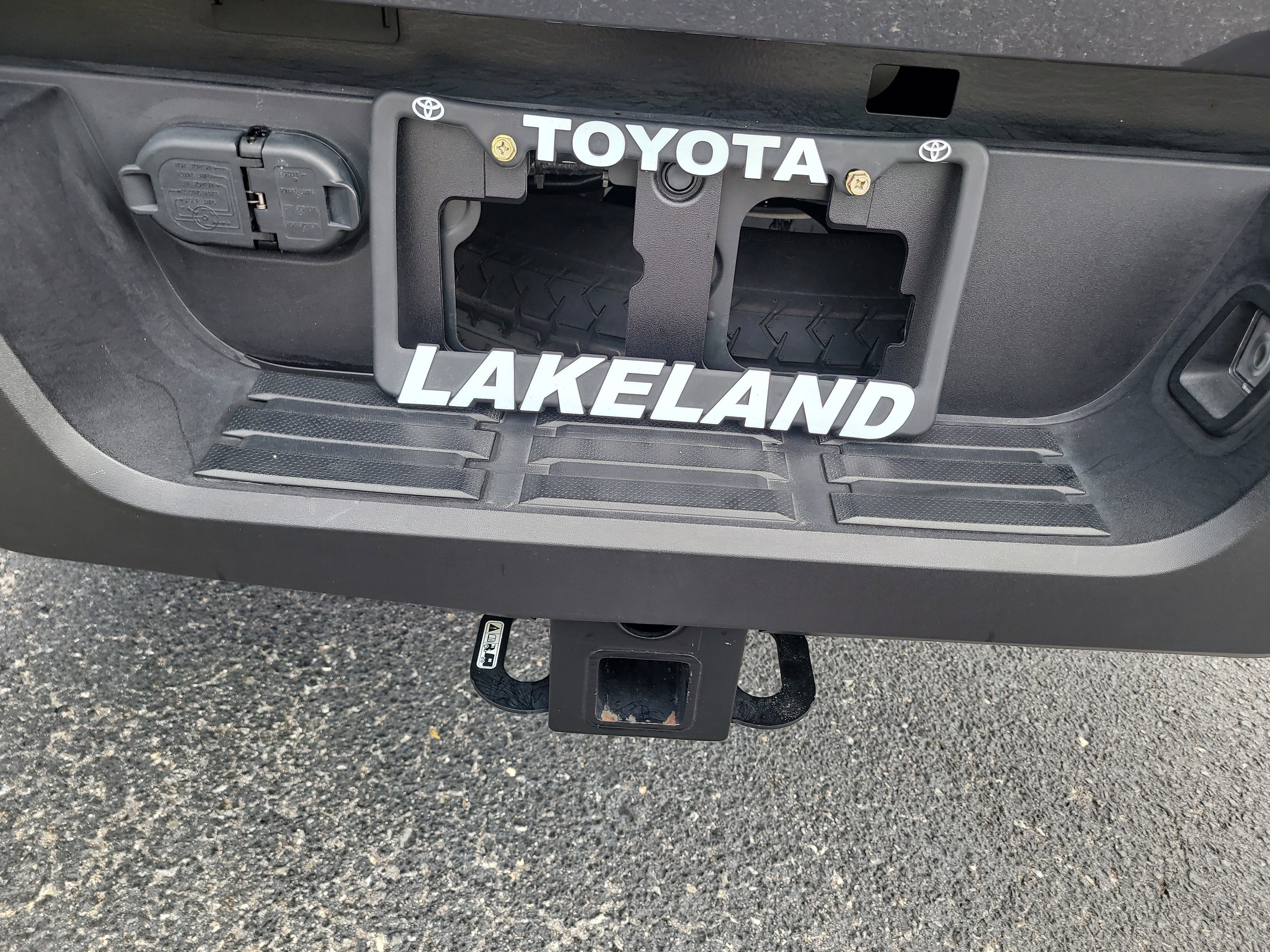 Certified 2024 Toyota Tacoma SR5 image 11