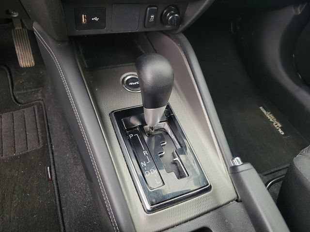 Used 2024 Mitsubishi Outlander Sport ES AWD/4WD image 23