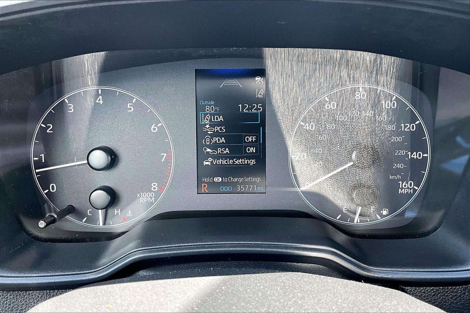 Used 2024 Toyota Corolla LE FWD image 19