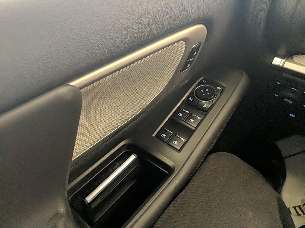 Certified 2025 Ford Expedition Active image 30