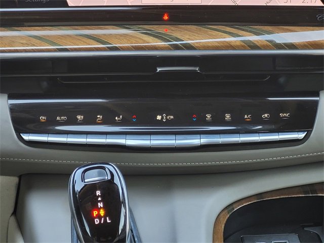 Used 2021 Cadillac Escalade Premium Luxury Platinum image 14