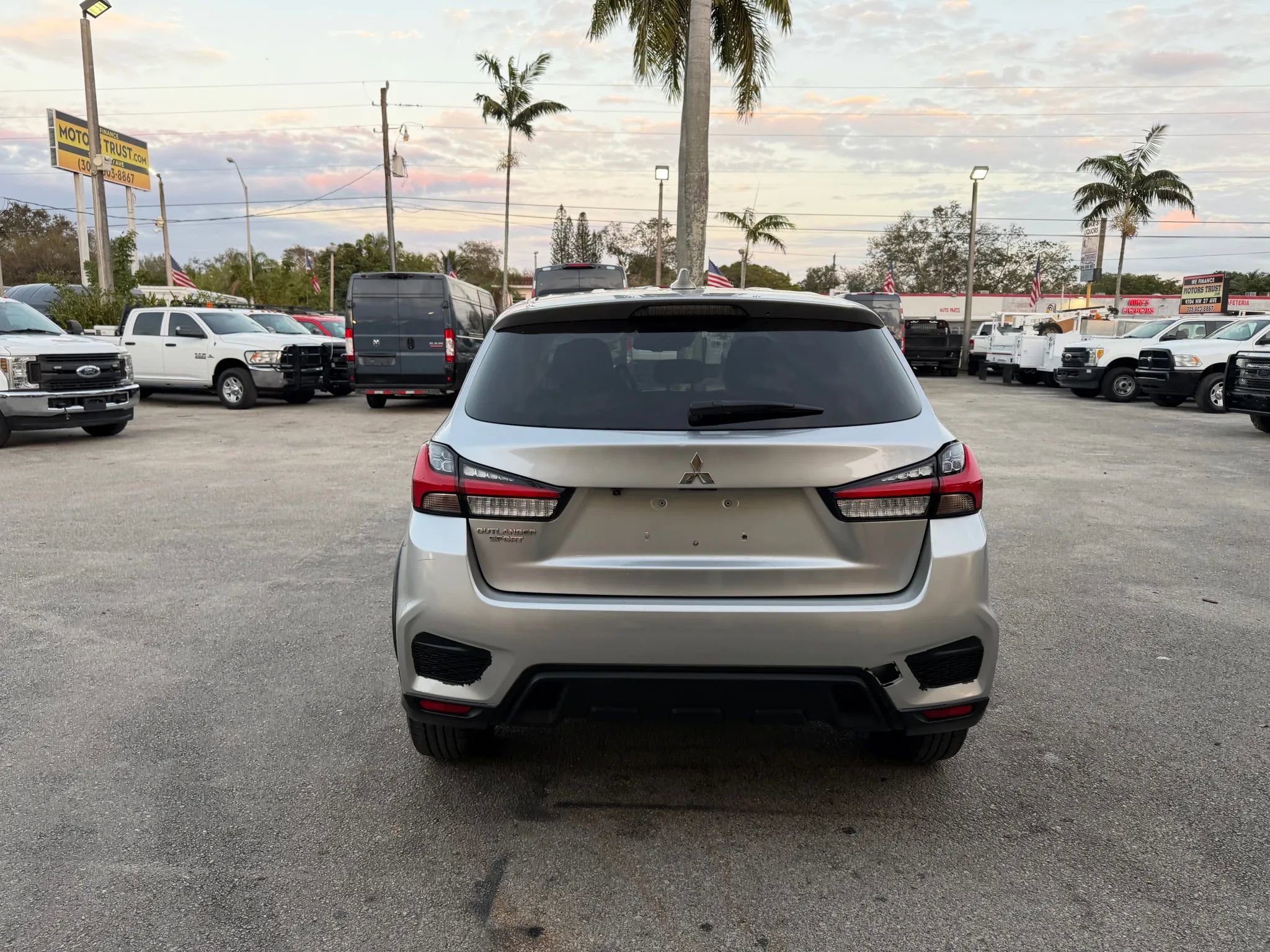 Used 2021 Mitsubishi Outlander Sport FWD image 4