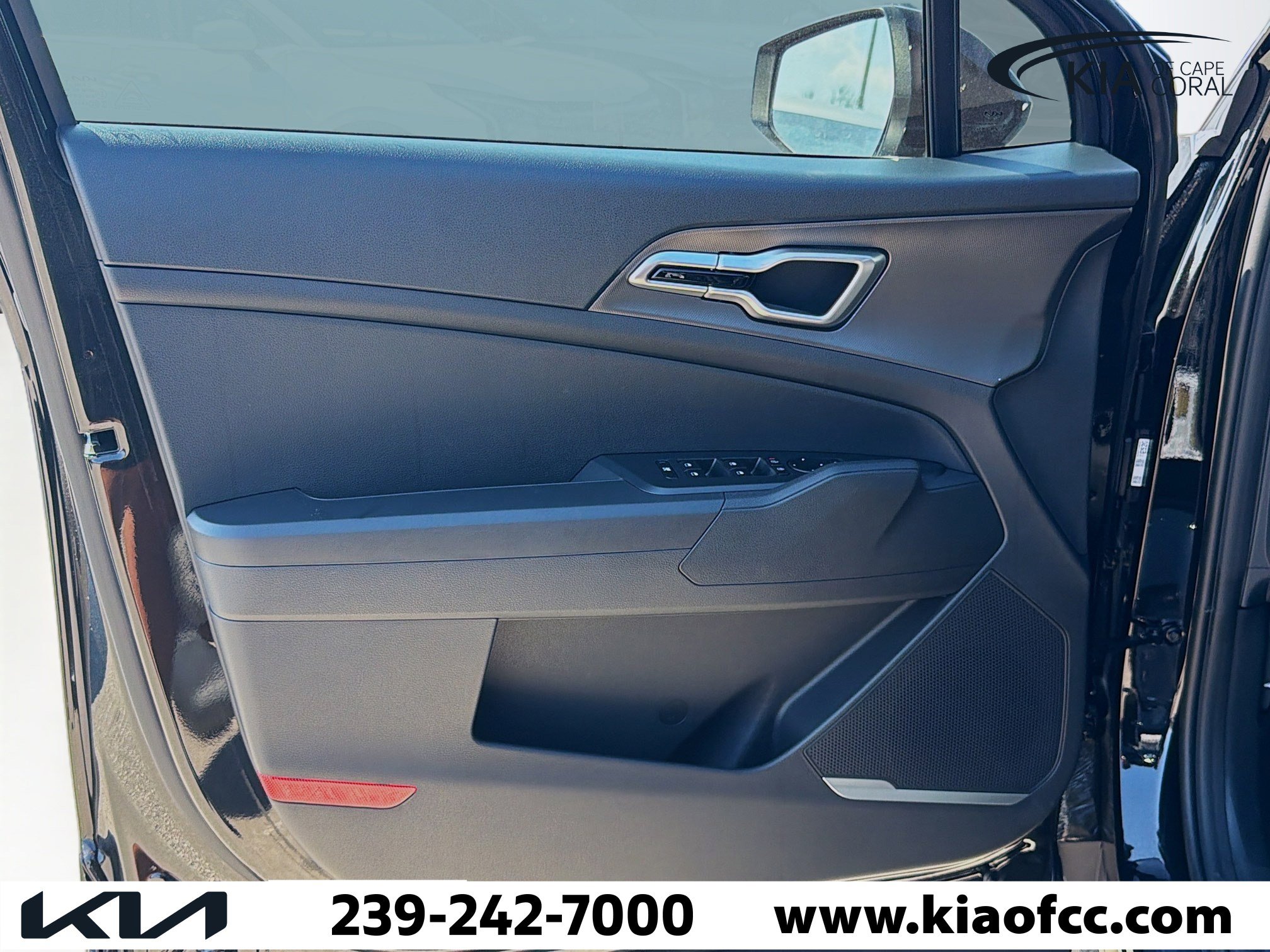 New 2026 Kia Sportage LX FWD image 18