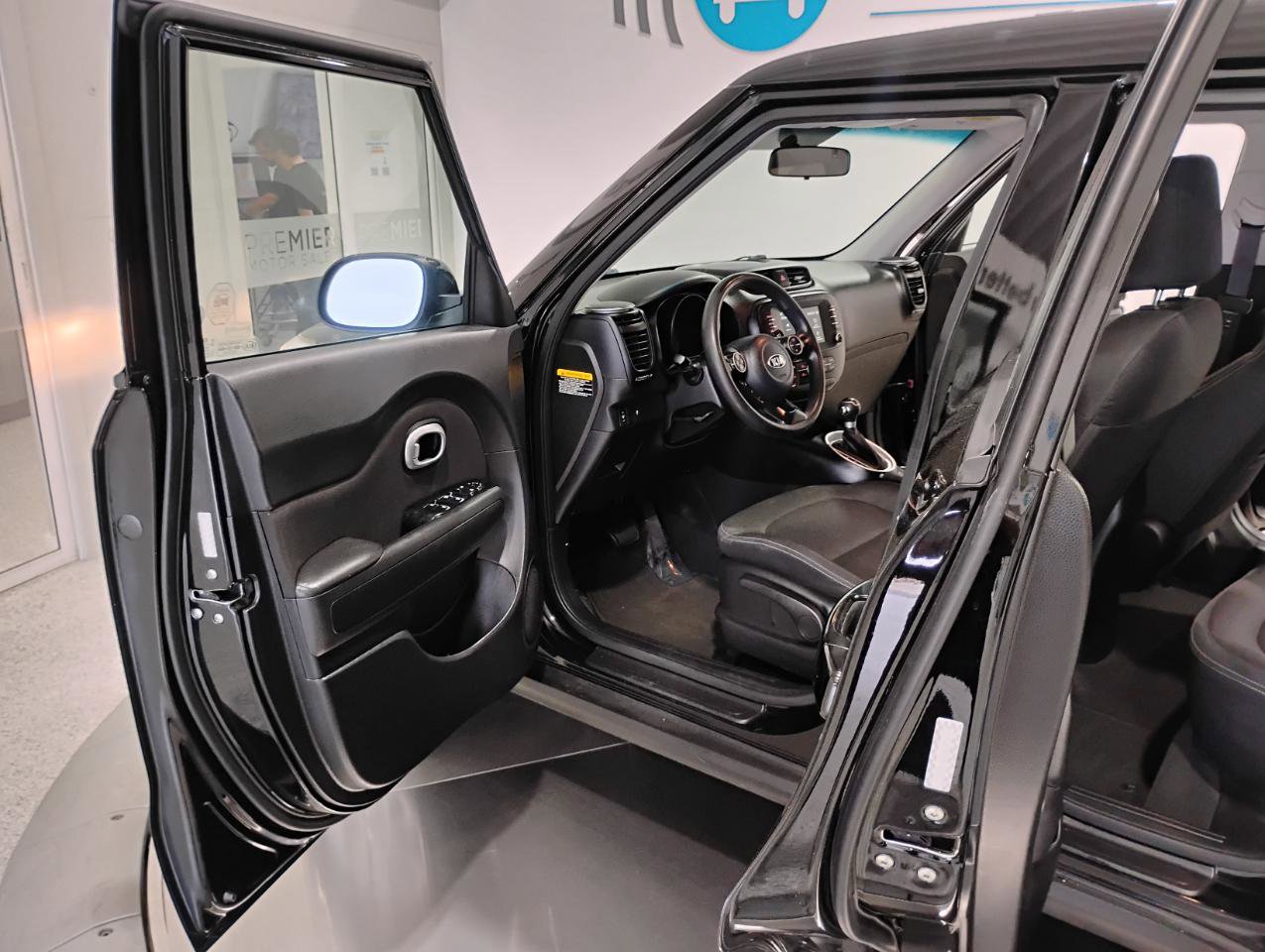 Used 2019 Kia Soul + FWD image 7