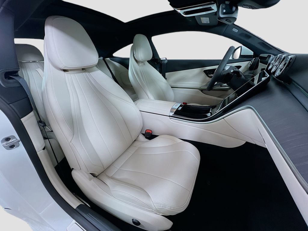 Used 2026 Mercedes-Benz CLE 300 4MATIC Coupe image 31