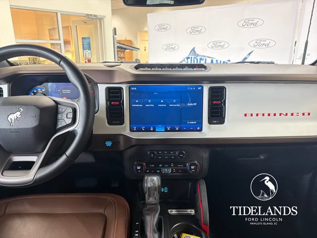 Certified 2024 Ford Bronco Heritage Edition AWD/4WD image 24