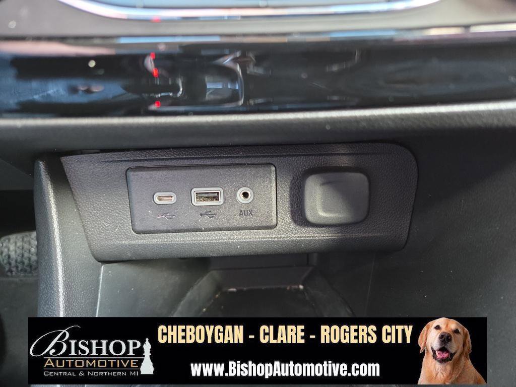 Used 2021 Buick Encore GX Essence image 27