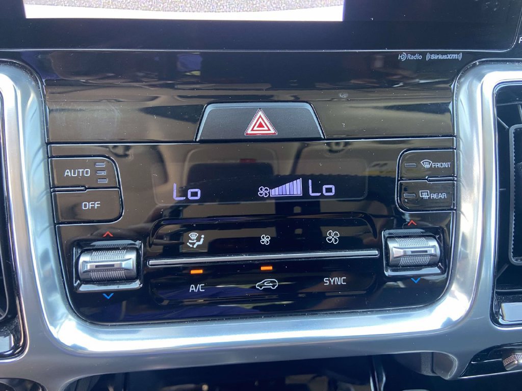 Used 2023 Kia Sorento SX FWD image 25