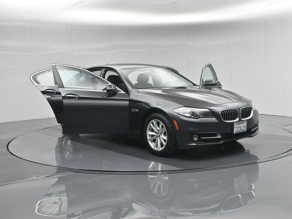Used 2016 BMW 528i Sedan RWD image 34