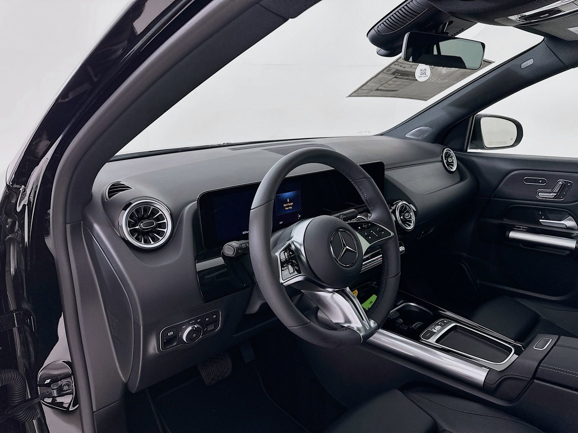 New 2026 Mercedes-Benz GLA 250 image 10