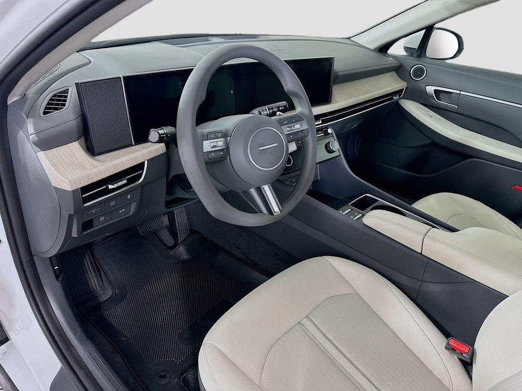 New 2026 Hyundai Sonata Blue image 9