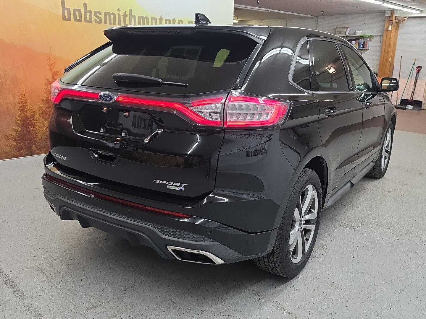 Used 2018 Ford Edge Sport w/ Technology Package AWD/4WD image 20