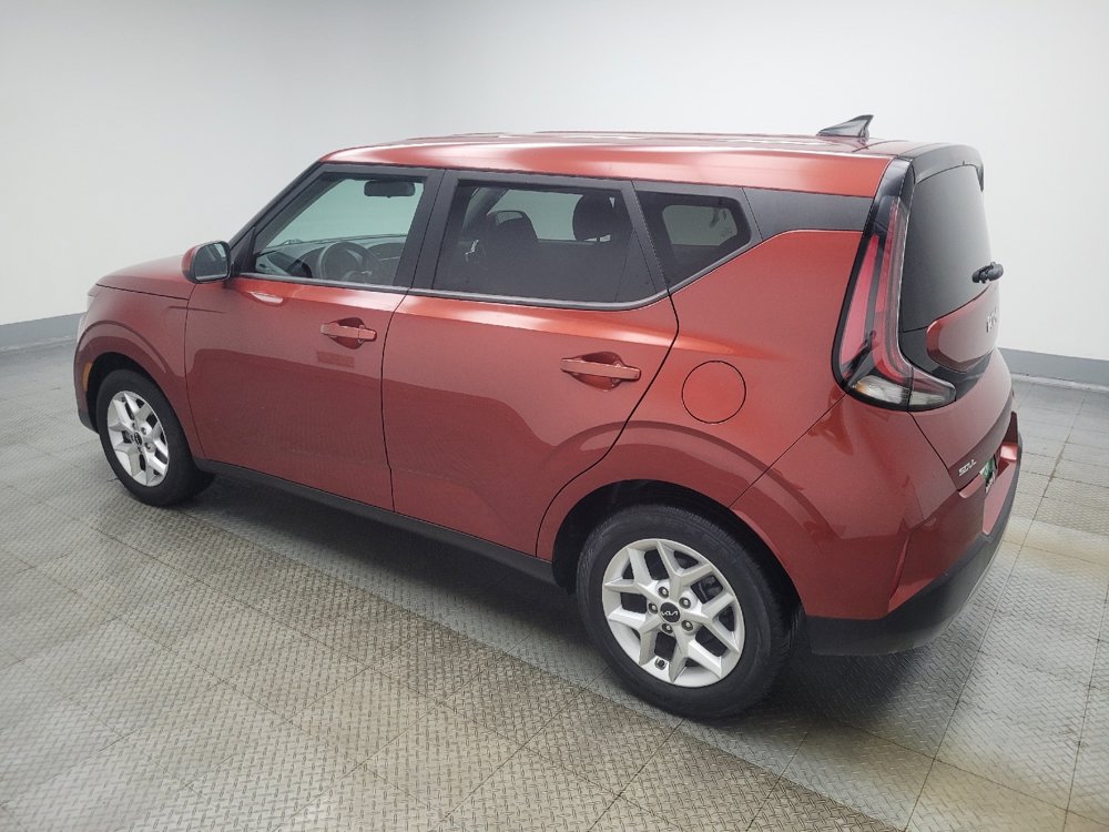 Used 2023 Kia Soul LX w/ Option Group 015 FWD image 3
