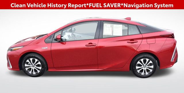 Used 2020 Toyota Prius Prime LE image 2