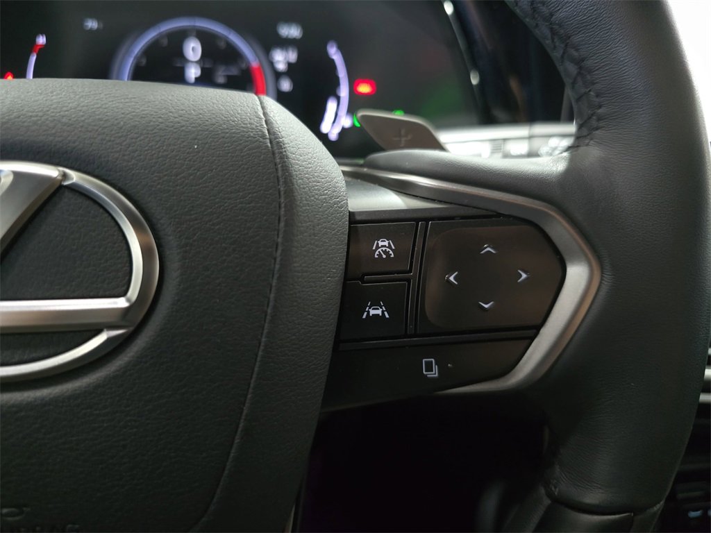 Used 2024 Lexus RX 350 AWD image 18