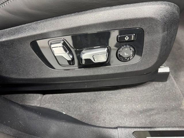 New 2026 BMW X5 M Competition w/ Executive Package AWD/4WD image 20