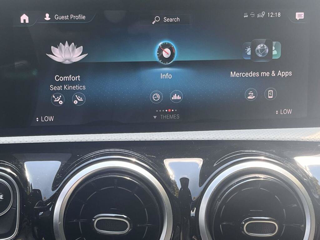 Certified 2020 Mercedes-Benz A 220 4MATIC image 22