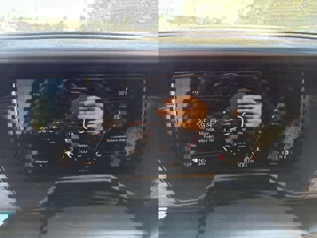 Used 2025 GMC Acadia Denali image 26