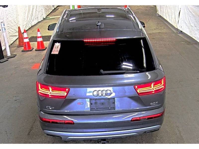 Used 2018 Audi Q7 3.0T Premium Plus w/ Premium Plus Package AWD/4WD image 5
